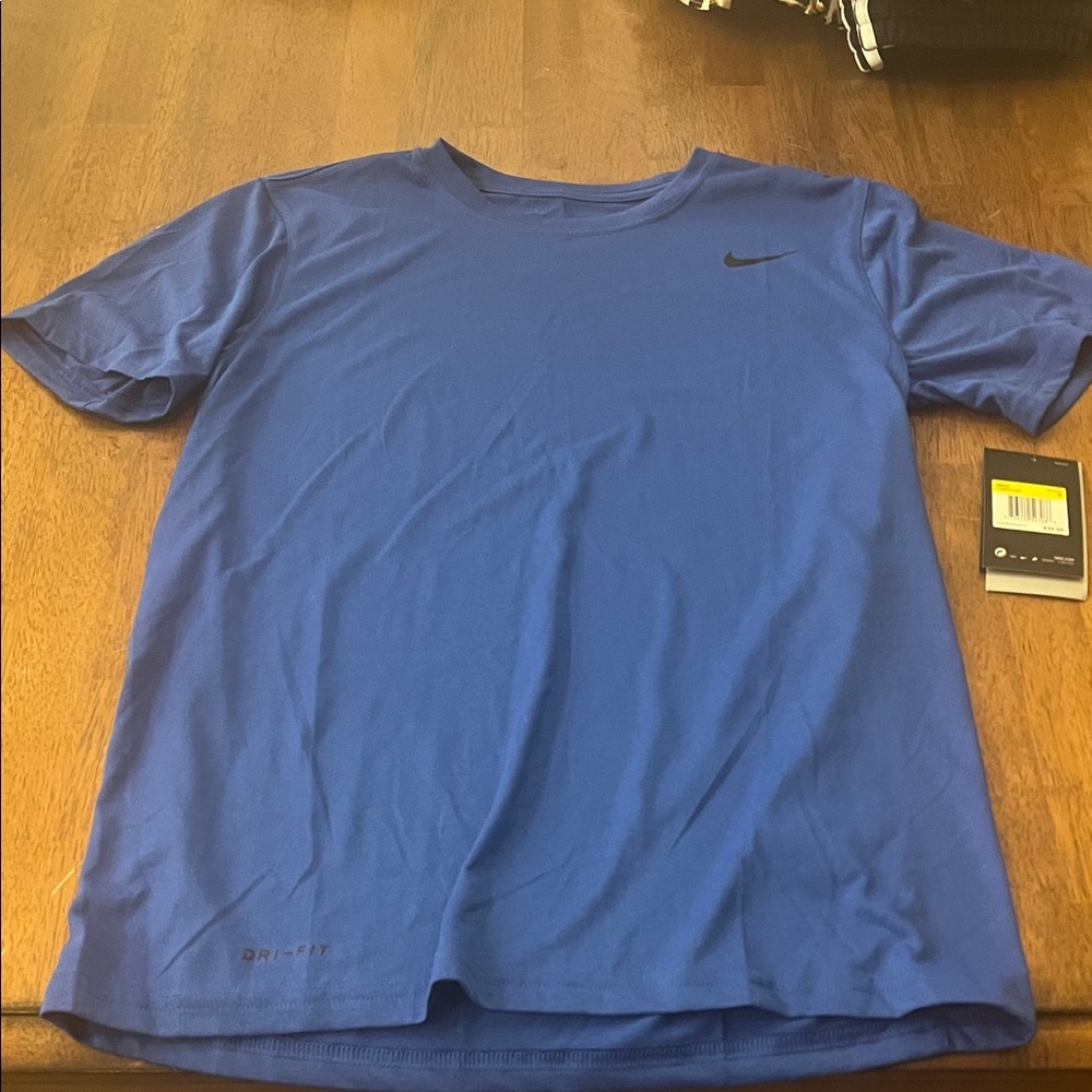 Nike Men's Short Sleeve Blue Tee
